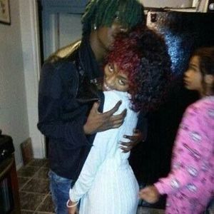 Meet your Posher, Kay